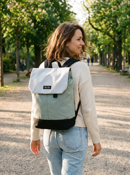 Ela Mo™ Daypack Rucksack | Mintgrey