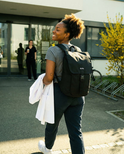 Ela Mo™ Everywhere Rucksack | Black
