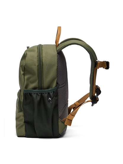 Ela Mo™ Kinderrucksack (3-6 Jahre) | Forrest Green. Grüner Rucksack in der Seitenansicht mit Schulterriemen.