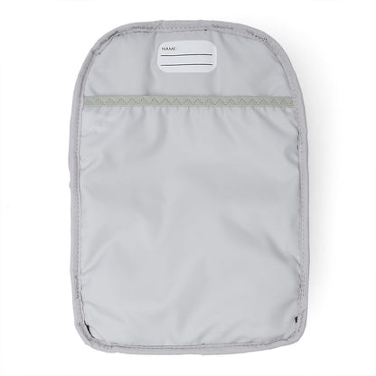 Ela Mo™ Kinderrucksack (3-6 Jahre) | Pastel Land. Ein hellgrauer Innenbereich des Rucksacks.