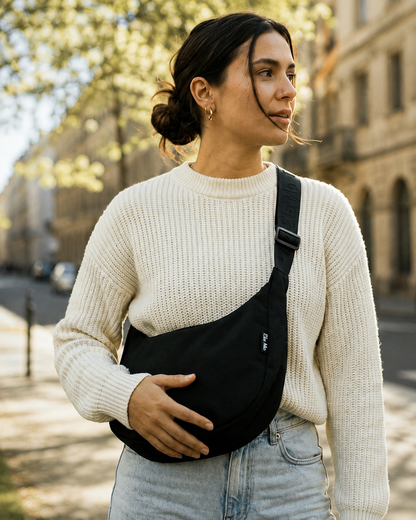 Ela Mo™ Moon Bag | Schwarz