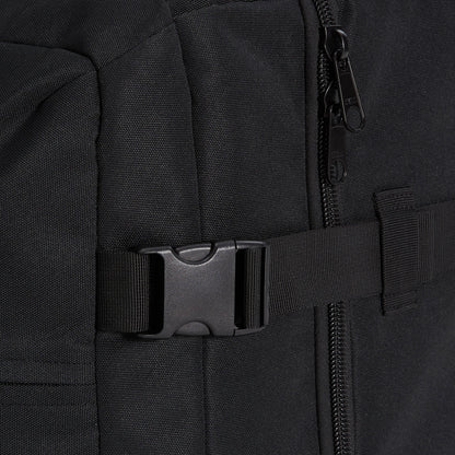 Ela Mo™ Reisetasche mit Rollen 42 Liter | Black. Klickverschluss an der Seite für zusätzliche Sicherheit.